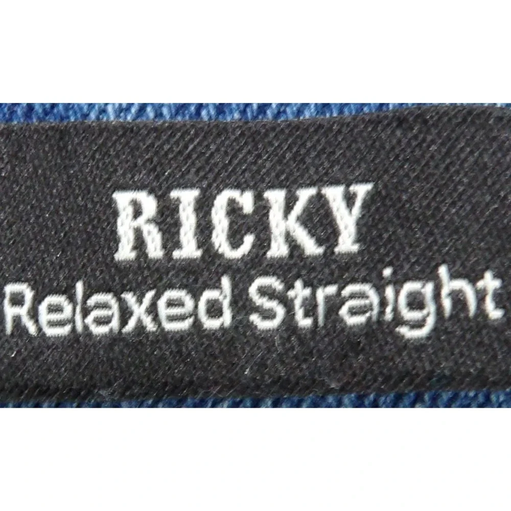 True Religion missing button